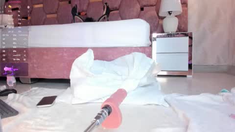 Jiggly online show from 11/14/25, 09:41