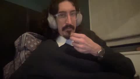 Snapshot of jiggz1986 chatting on 12/17/24, 01:50 Jigz1986 online show from 12/17/24, 01:50