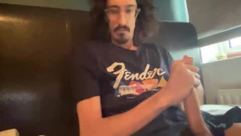 Snapshot of jiggz1986 chatting on 02/07/25, 11:45 Jigz1986 online show from 02/07/25, 11:45