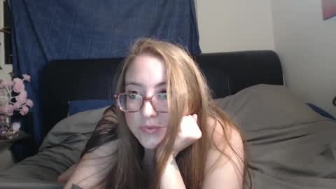 jilliangiselle online show from 02/04/25, 05:10