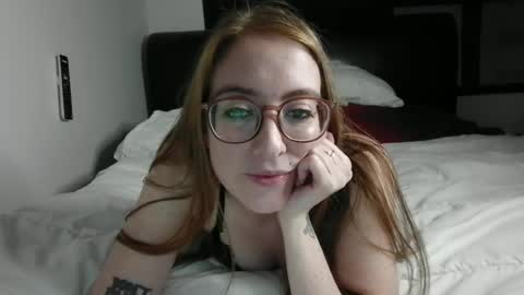 jilliangiselle online show from 06/30/26, 04:13