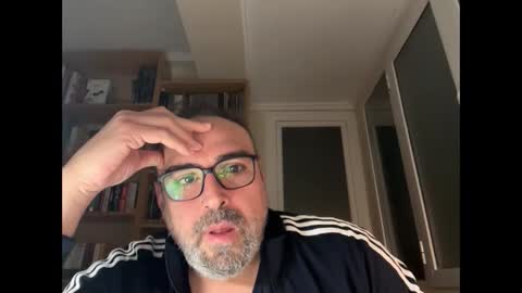 Snapshot of jim_dick chatting on 01/21/25, 10:41 Jim Dick online show from 01/21/25, 10:41