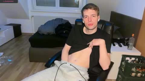 Jimmy online show from 04/11/26, 07:24