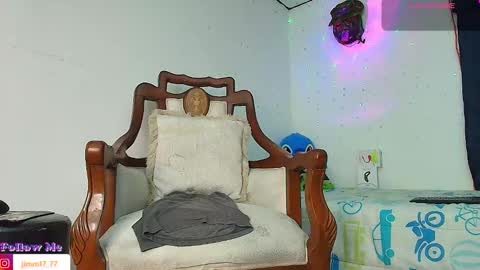 Jimm  Independent Model  online show from 09/30/25, 12:32