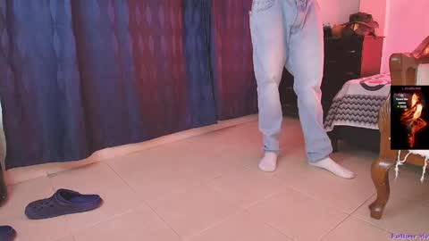 Jimm  Independent Model  online show from 05/02/26, 01:43