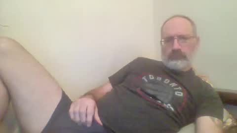 Snapshot of jimmielove2046 chatting on 11/16/25, 10:37 jimmielove2046 online show from 11/16/25, 10:37
