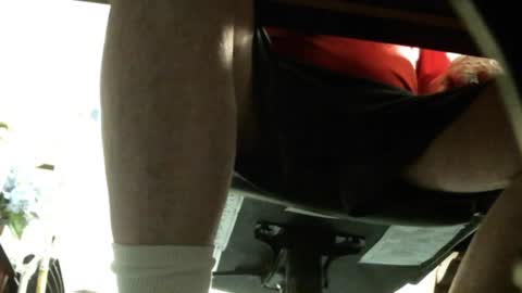 jimwellhung online show from 11/19/25, 04:12