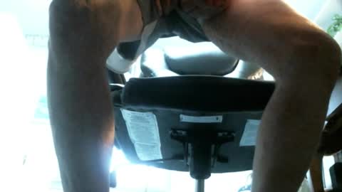 jimwellhung online show from 12/20/25, 02:13