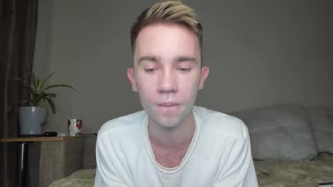 jimyti_bad_boy online show from 09/16/25, 10:00