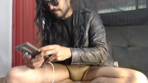 jin_woosex online show from 12/04/25, 07:11