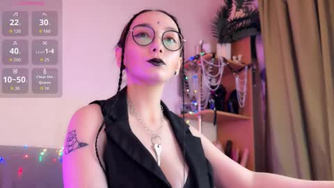 Jinhee Noir online show from 12/13/25, 08:04