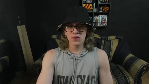 JinnBook online show from 01/07/25, 06:38