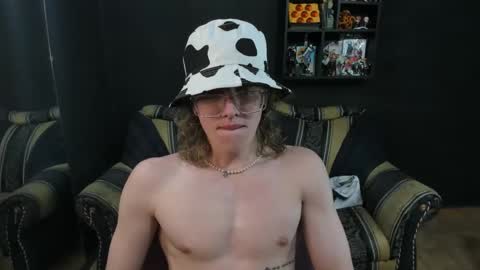 JinnBook online show from 02/04/25, 06:17