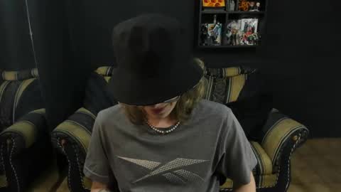 JinnBook online show from 02/08/25, 07:04