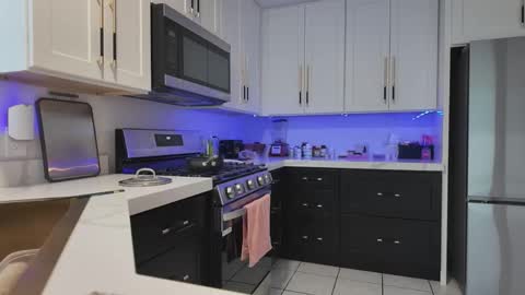 Jiwon online show from 03/02/26, 12:57