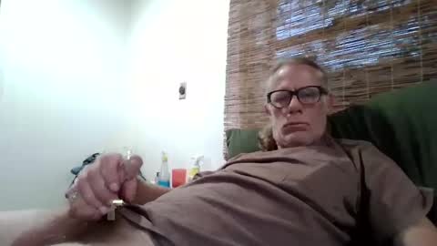 jizzmitten5 online show from 10/02/25, 11:56