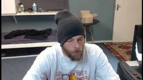 JamesJan van Rebel online show from 04/25/26, 02:47