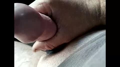 Snapshot of jjbanks57219 chatting on 12/19/25, 02:51 jjbanks57219 online show from 12/19/25, 02:51