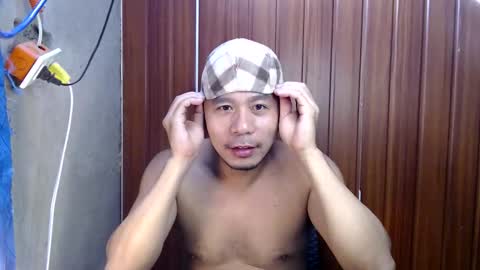 jjboy74472 online show from 10/18/25, 08:42