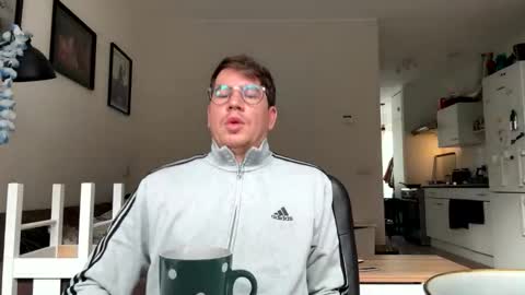 jjd8 online show from 10/26/25, 12:22