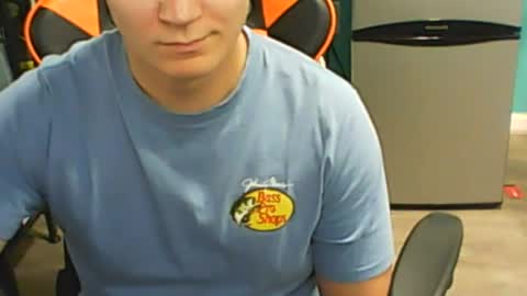 Snapshot of jjhynes402 chatting on 07/17/26, 05:40 Jake online show from 07/17/26, 05:40