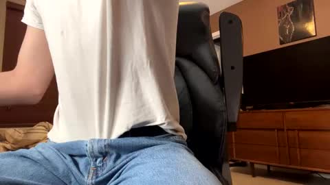 jjjjjfive online show from 02/18/25, 04:04