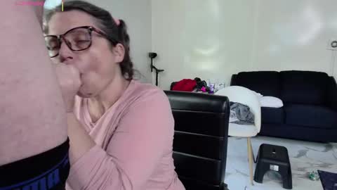 Nicole  Allen online show from 09/09/25, 11:04