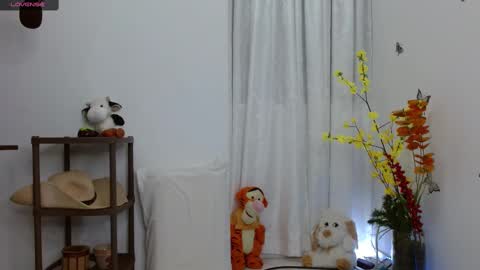 Snapshot of jjquin chatting on 02/16/25, 12:30 JJQUIN online show from 02/16/25, 12:30