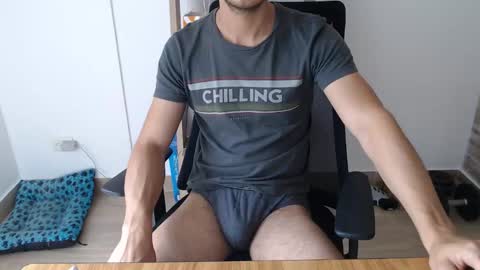 Snapshot of jjrod91 chatting on 11/06/25, 03:13 Jon online show from 11/06/25, 03:13