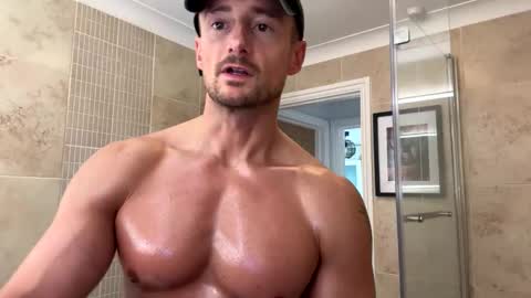 Snapshot of jkeeley792 chatting on 10/12/25, 09:52 JK online show from 10/12/25, 09:52