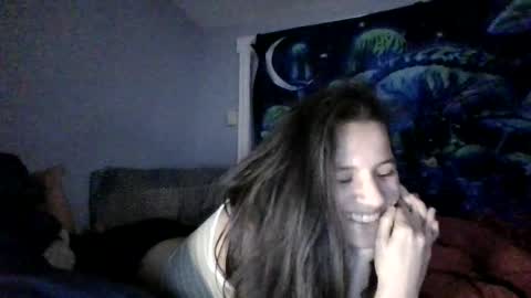 Snapshot of jklaydown chatting on 12/20/25, 04:08 jklaydown online show from 12/20/25, 04:08