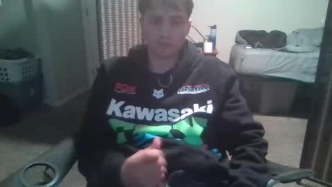 jl895551 online show from 10/08/25, 07:33