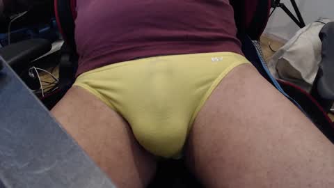 jlouis759 online show from 09/29/25, 11:48