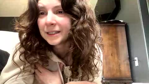 jlynn1997 online show from 03/15/26, 11:55