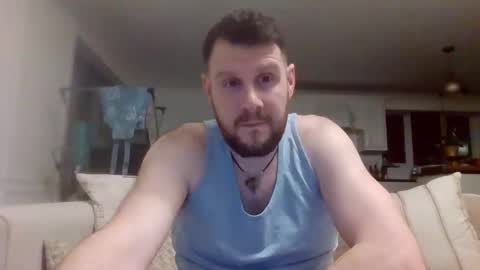 Snapshot of jmakk99 chatting on 02/05/25, 10:33 jmakk99 online show from 02/05/25, 10:33