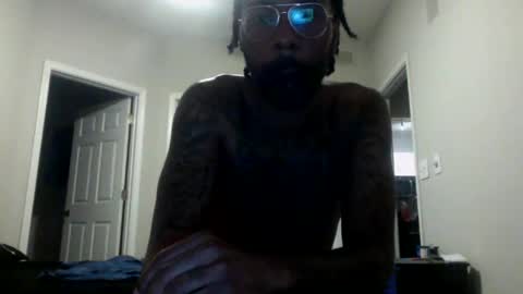 Snapshot of jmeaty5 chatting on 10/08/25, 01:47 jmeaty5 online show from 10/08/25, 01:47