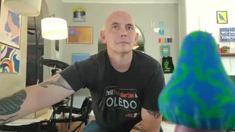 jmo0209 online show from 09/10/25, 08:31