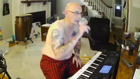 jmo0209 online show from 09/26/25, 04:16