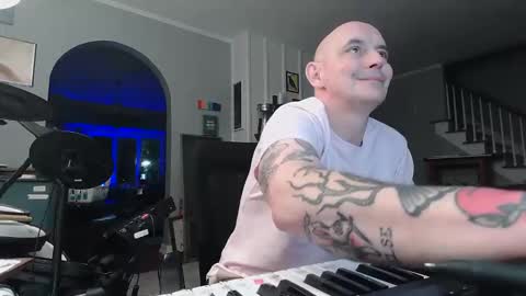 jmo0209 online show from 11/29/25, 06:05