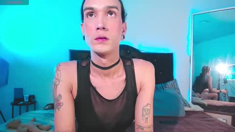 Joa Isaza     online show from 02/24/26, 05:16