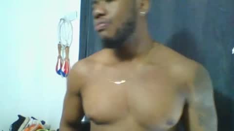 Snapshot of joan_saenz chatting on 11/17/25, 06:35 JOAN SAENZ online show from 11/17/25, 06:35