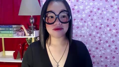 Snapshot of joanagorgeous chatting on 10/17/25, 08:22 Joana online show from 10/17/25, 08:22