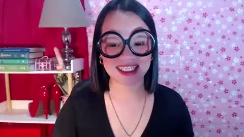 Snapshot of joanagorgeous chatting on 10/22/25, 08:30 Joana online show from 10/22/25, 08:30