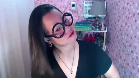 Joana online show from 12/13/25, 10:37