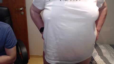 Snapshot of joannaandneighbour chatting on 01/12/25, 12:55 Joanna and Greg online show from 01/12/25, 12:55