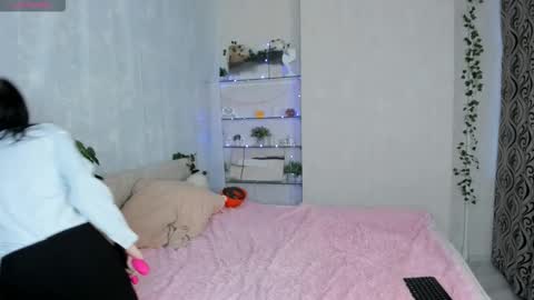 Wendy online show from 02/04/26, 04:51