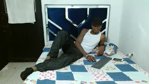 joao_leao online show from 10/12/25, 08:24