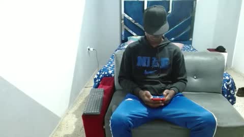 joao_leao online show from 11/20/25, 12:05