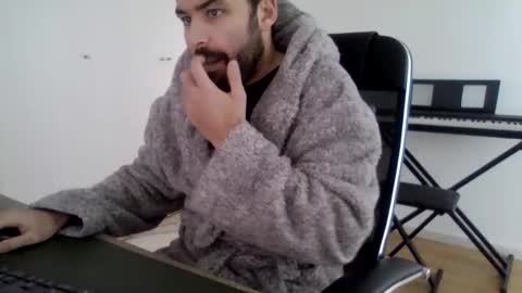 joaodias_18 online show from 01/19/26, 11:58