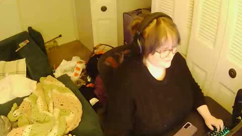 joblessegirl online show from 03/29/26, 01:38